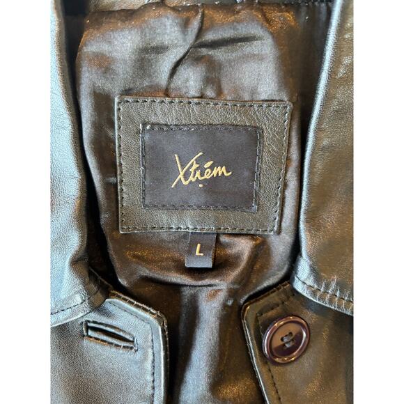 Vintage Women’s Black Genuine Leather Jacket with Buttons and Belt - Picture 4 of 10